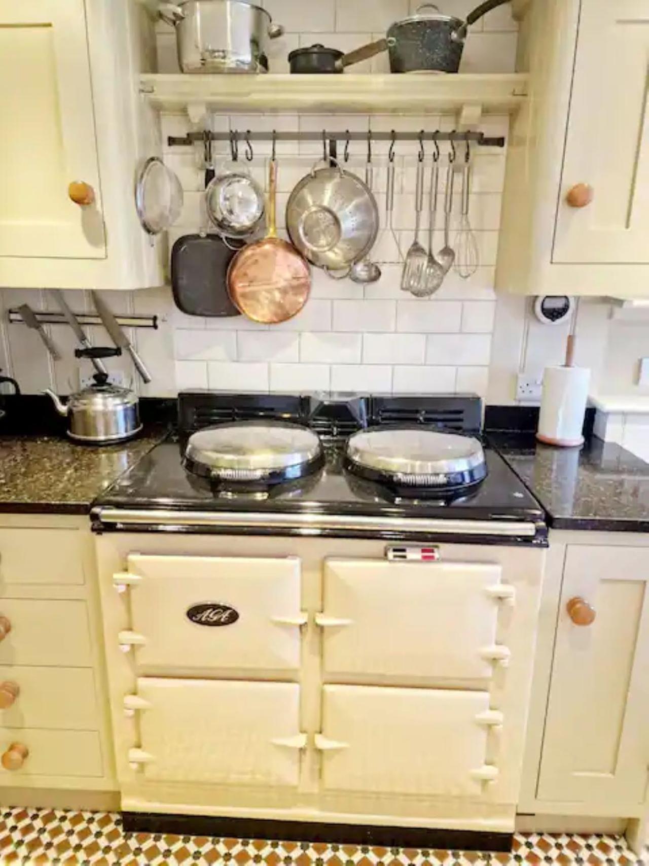 Jackdaw Cottage-Beautiful Cottage, Town Centre Wimborne Minster Luaran gambar